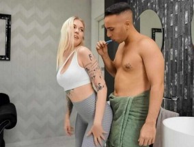 光头土豪一天𝟝𝟙-𝕔𝕙𝕚𝕘𝕦𝕒操了女友N次