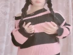 极品尤物美少女！清纯系天花板！双马尾一脸呆萌，给大家小秀一波，脱下内裤看穴