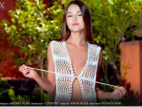 Met Art X – Sonya Blaze – Country