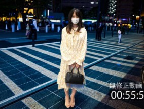 FC2PPV-3749826 最新视频【未・清楚系】大学生と偽って個撮応募してきた家出に生中出し
