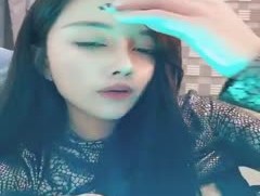 顶级黑丝长腿性感女神-一库一库- 口吃巨屌，大尺度扒穴，特写娇喘诱惑