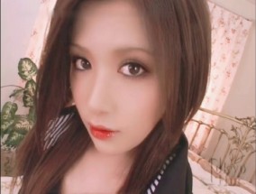 大眼睛超高gao颜值又有高傲的最新视频【日本经典冷艳美腿女神】，调情抚摸没一会儿就有了好多水，插进去白浆溢出占满了大鸡吧，木耳已经给人𝟝𝟙-𝕔𝕙𝕚𝕘𝕦𝕒操黑了