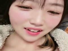 大四学妹mei的美乳粉穴-1