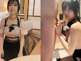 高gao颜值甜美萌妹mei兔女郎装扮啪pa啪